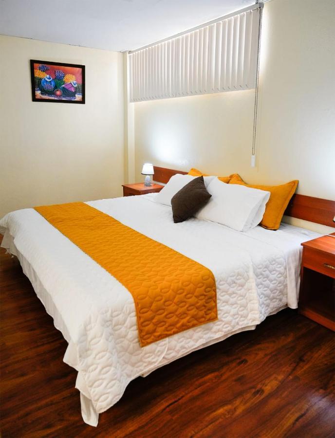Hostal Mariscal Inn&Suite Cuenca Esterno foto