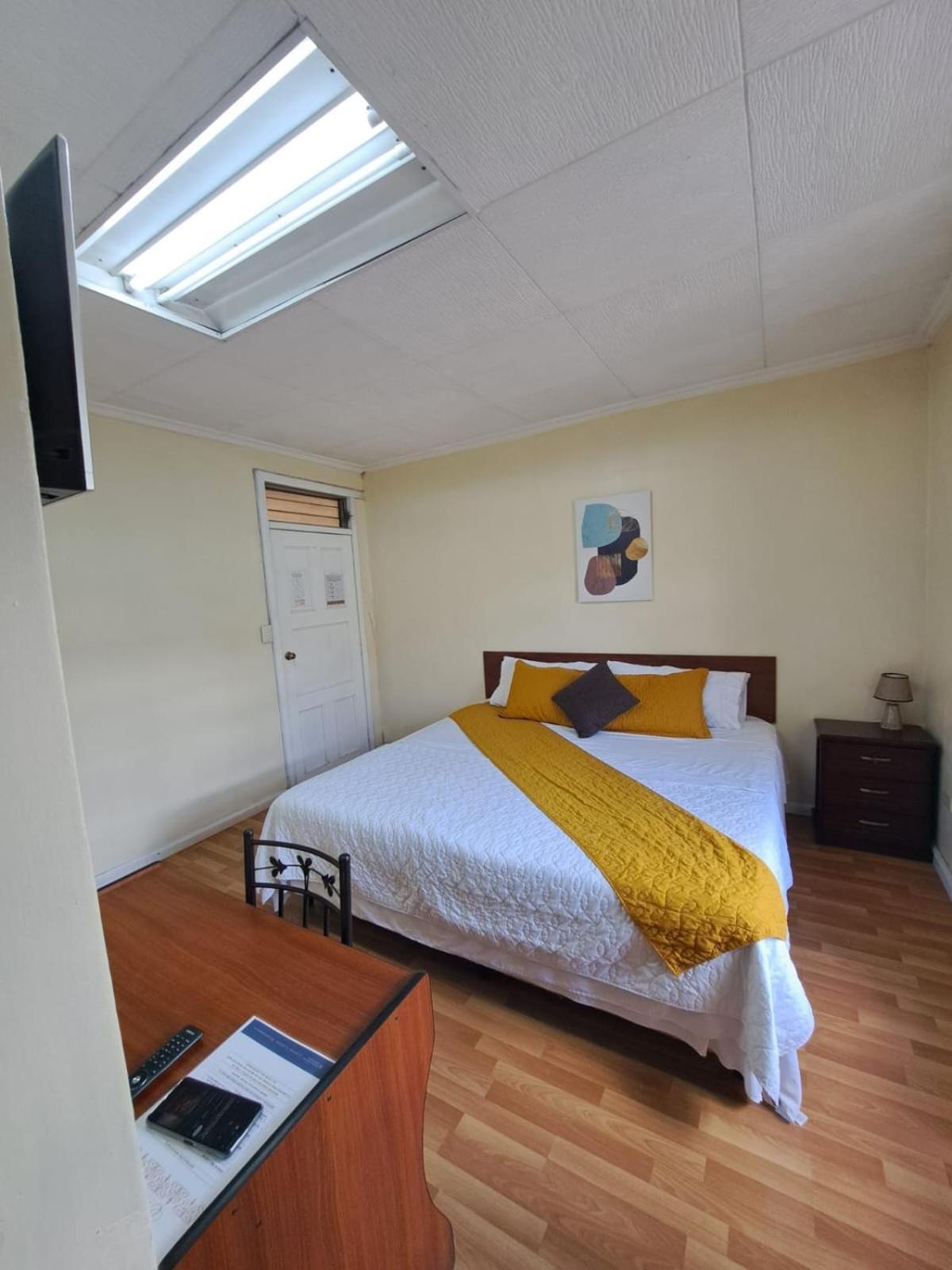 Hostal Mariscal Inn&Suite Cuenca Esterno foto